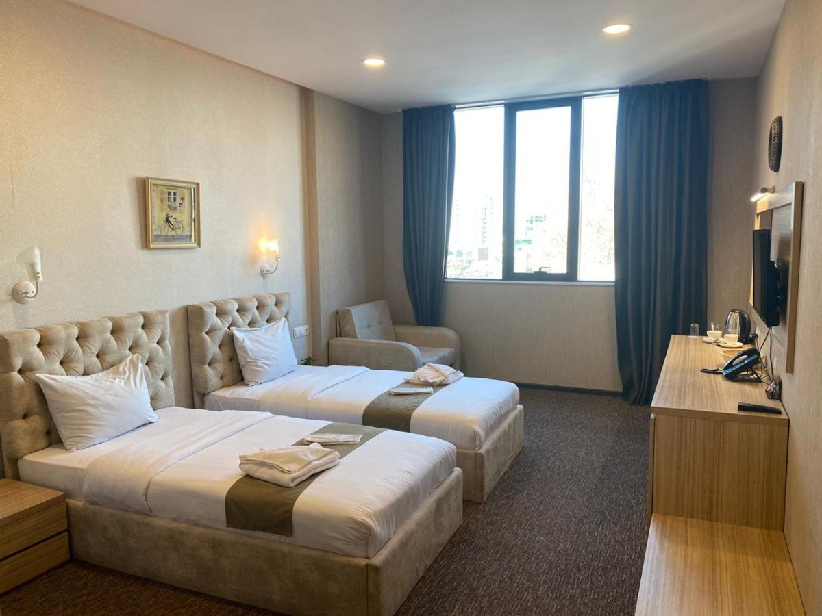 טביליסי Tbt Hotel מראה חיצוני תמונה